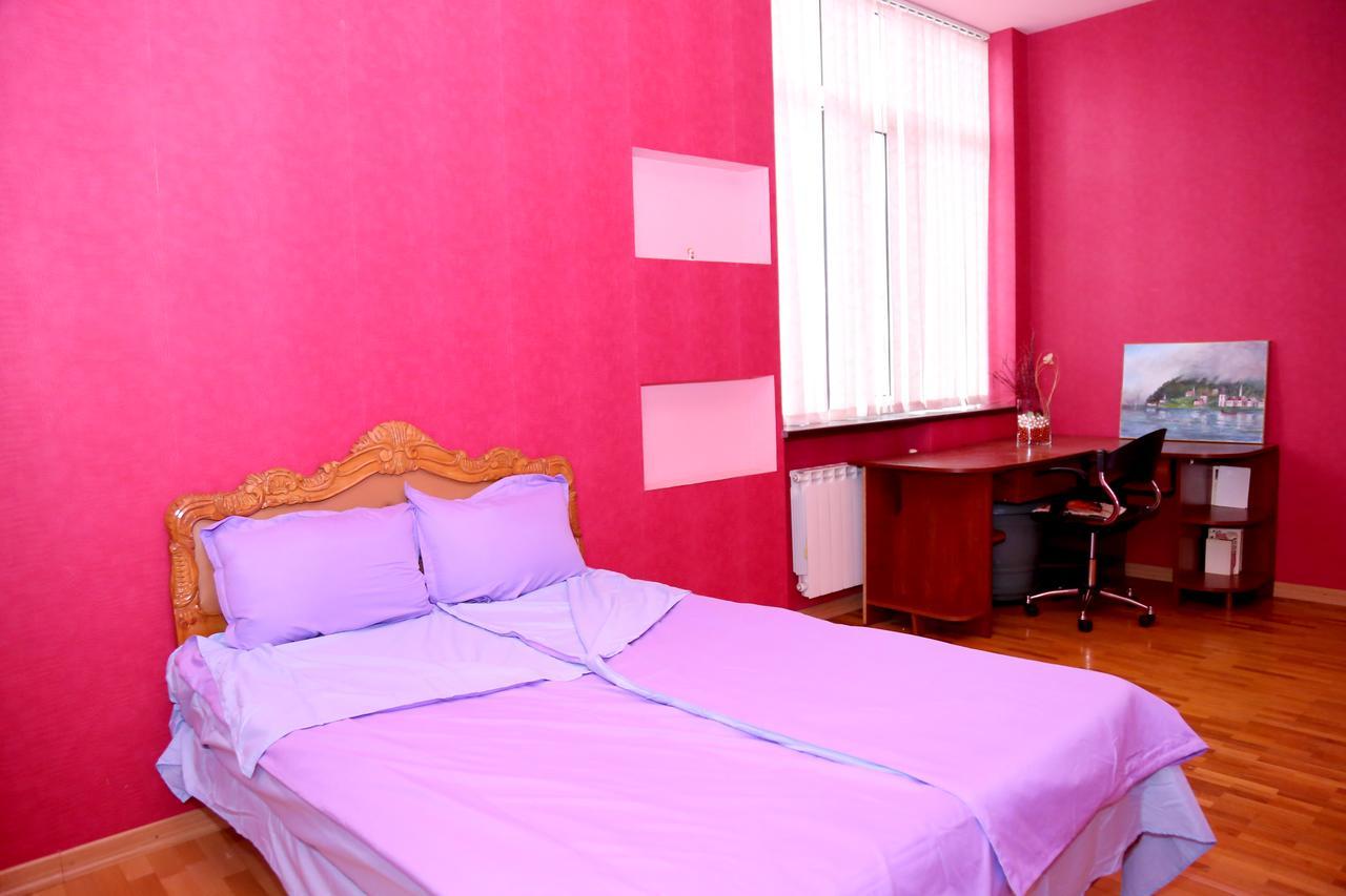 Apartment On 11 Amiryan Street Jerevan Buitenkant foto