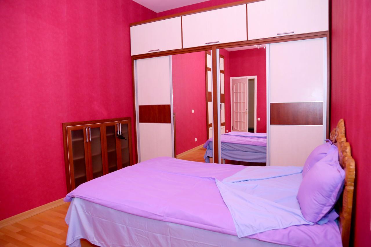 Apartment On 11 Amiryan Street Jerevan Buitenkant foto