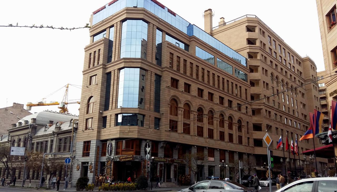 Apartment On 11 Amiryan Street Jerevan Buitenkant foto